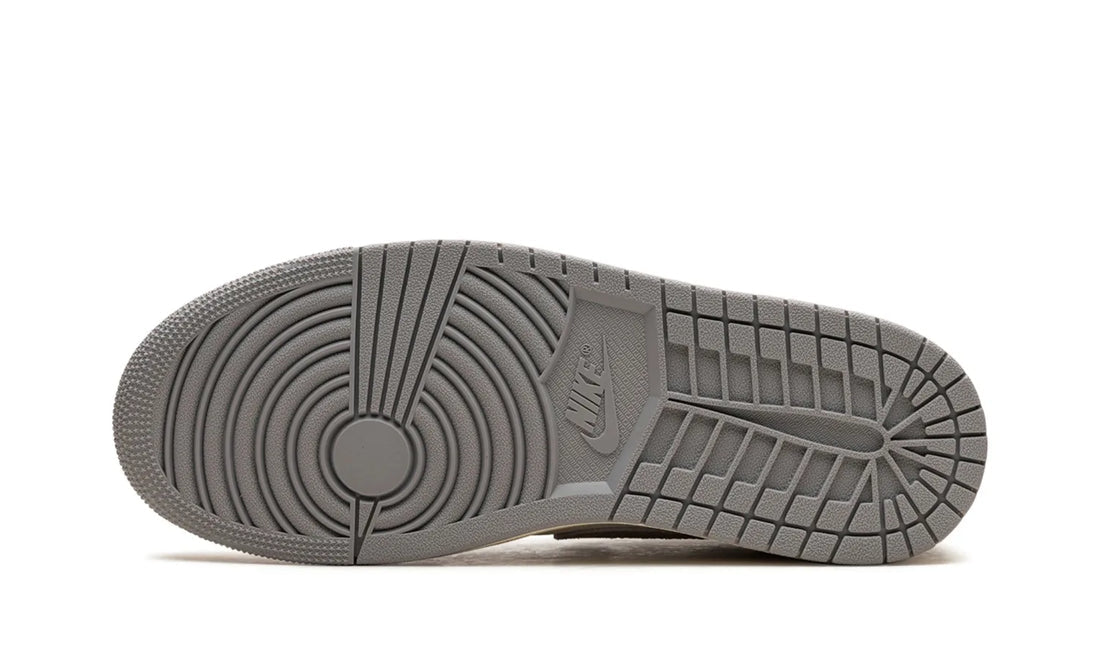 Air Jordan 1 Low OG Atmosphere Grey