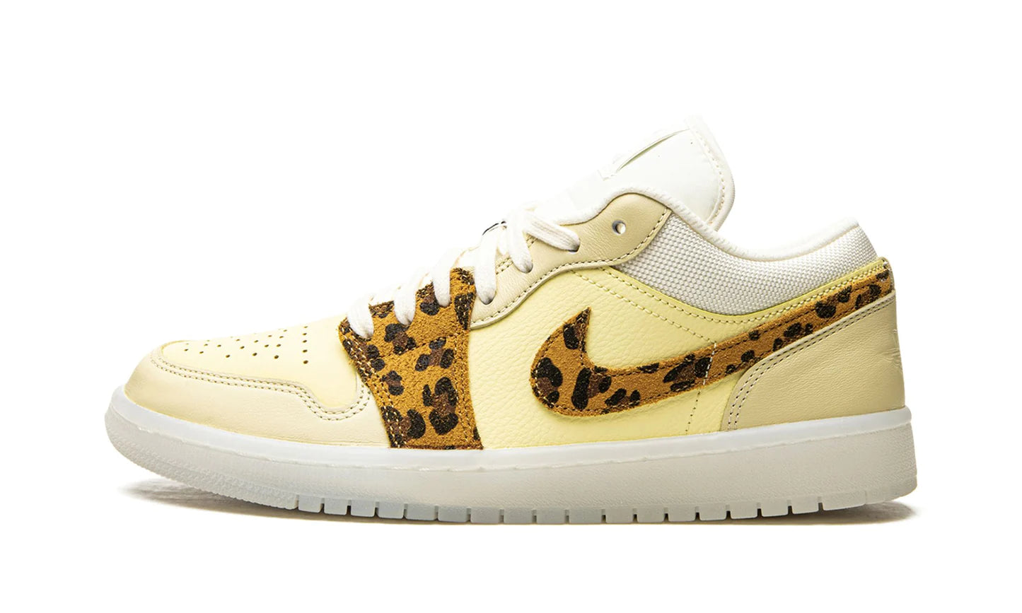 Air Jordan 1 Low SNKRS Day (W)
