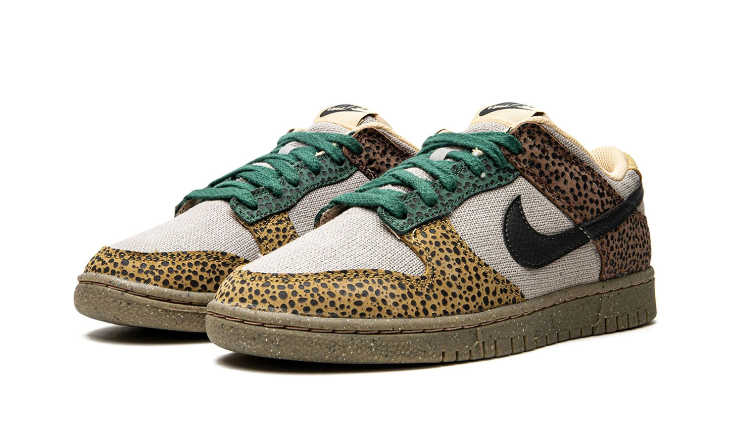Nike Dunk Low Safari Golden Moss