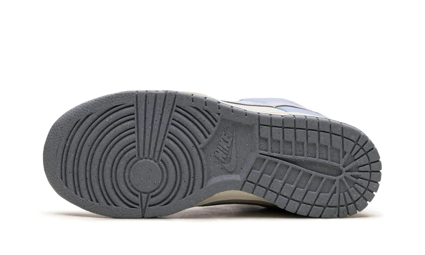 Nike Dunk Low Blue Airbrush Canvas (W)