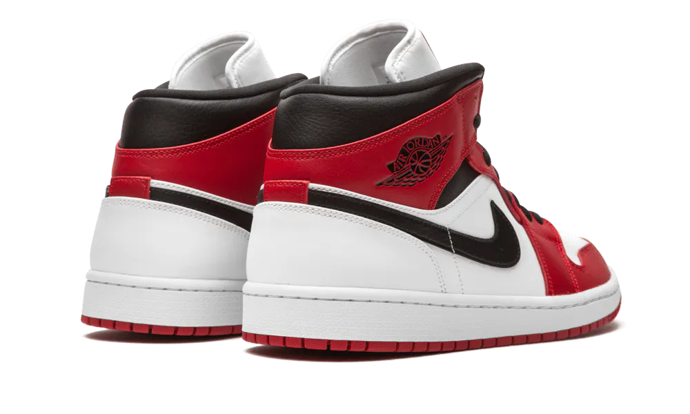 Air Jordan 1 Mid Chicago (2020)
