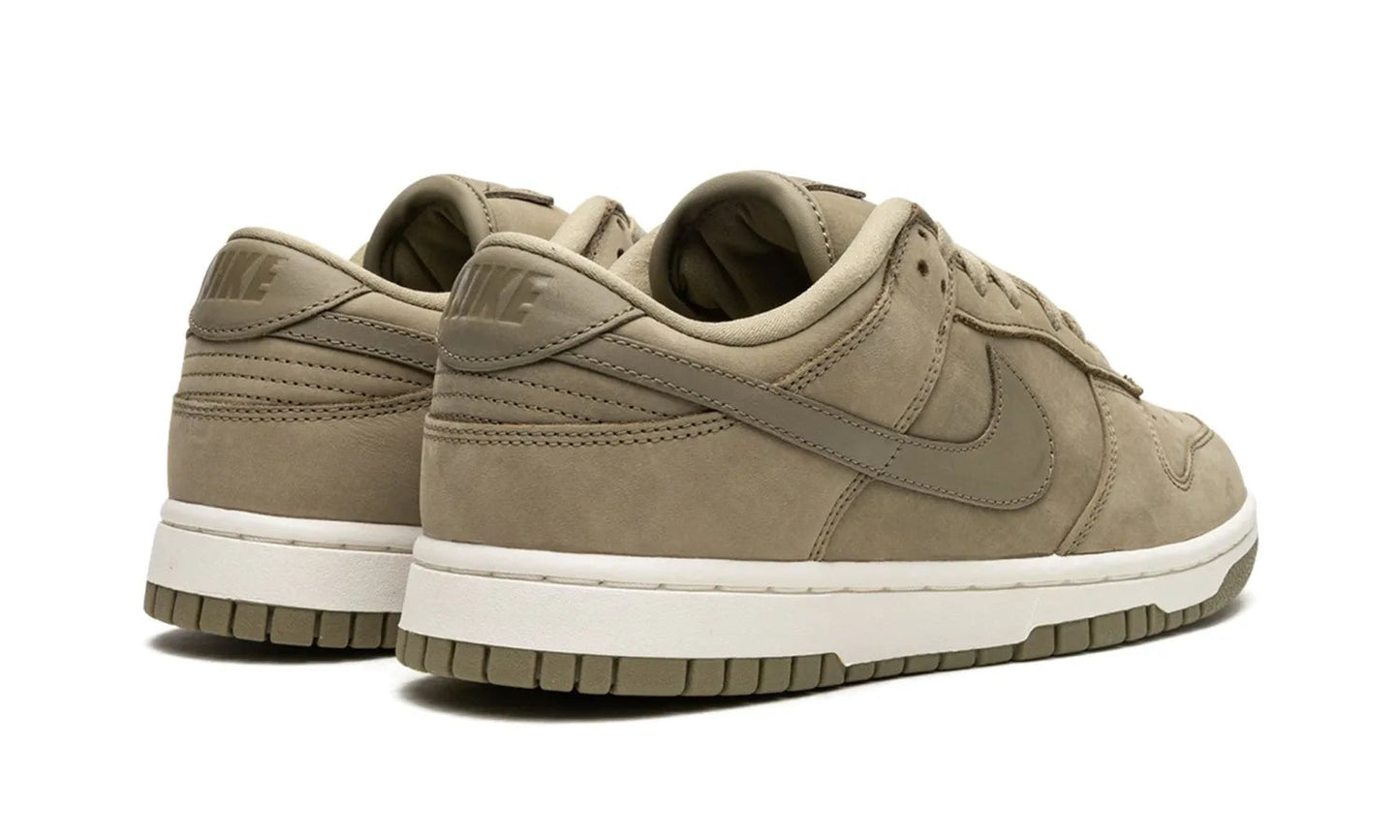 Nike Dunk Low Neutral Olive (W)