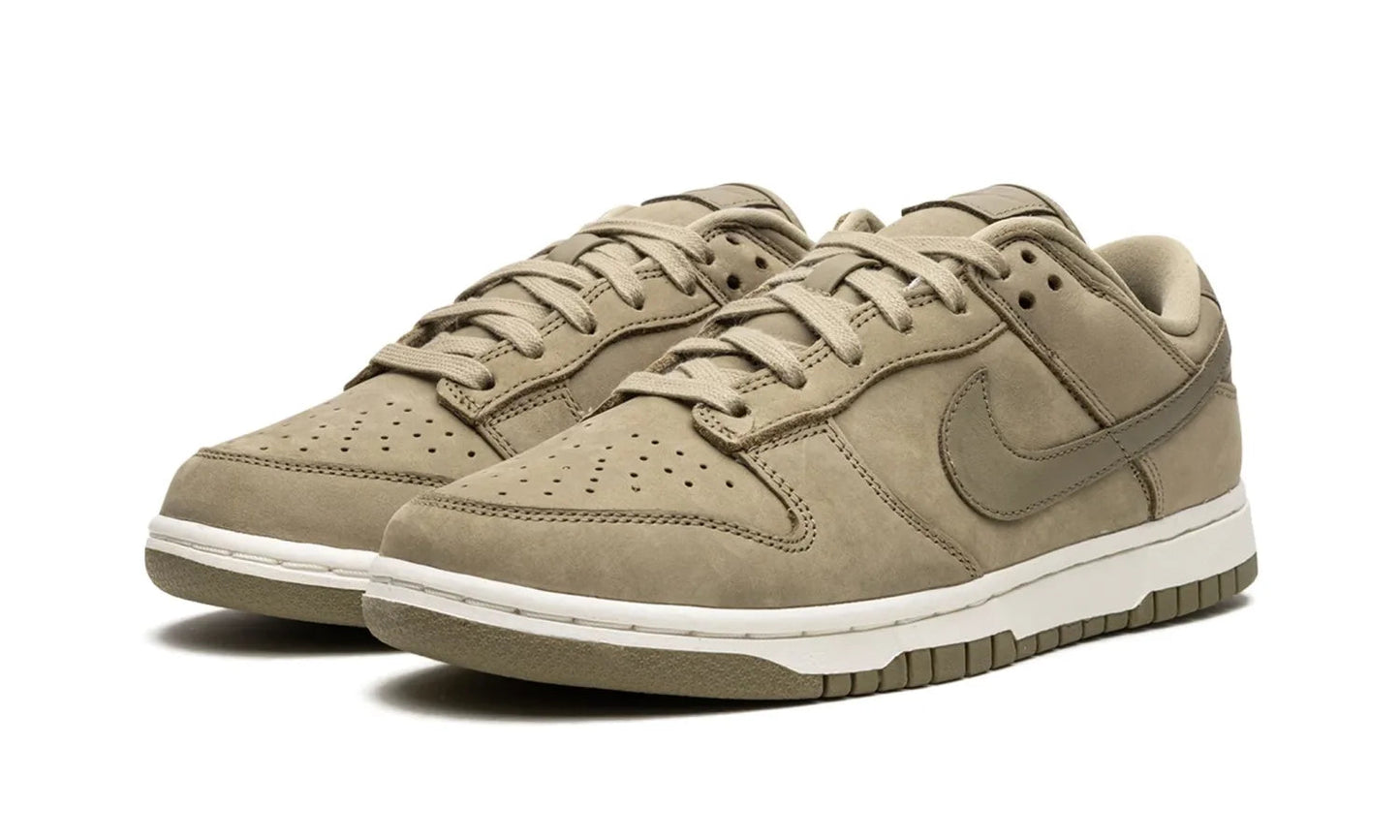 Nike Dunk Low Neutral Olive (W)
