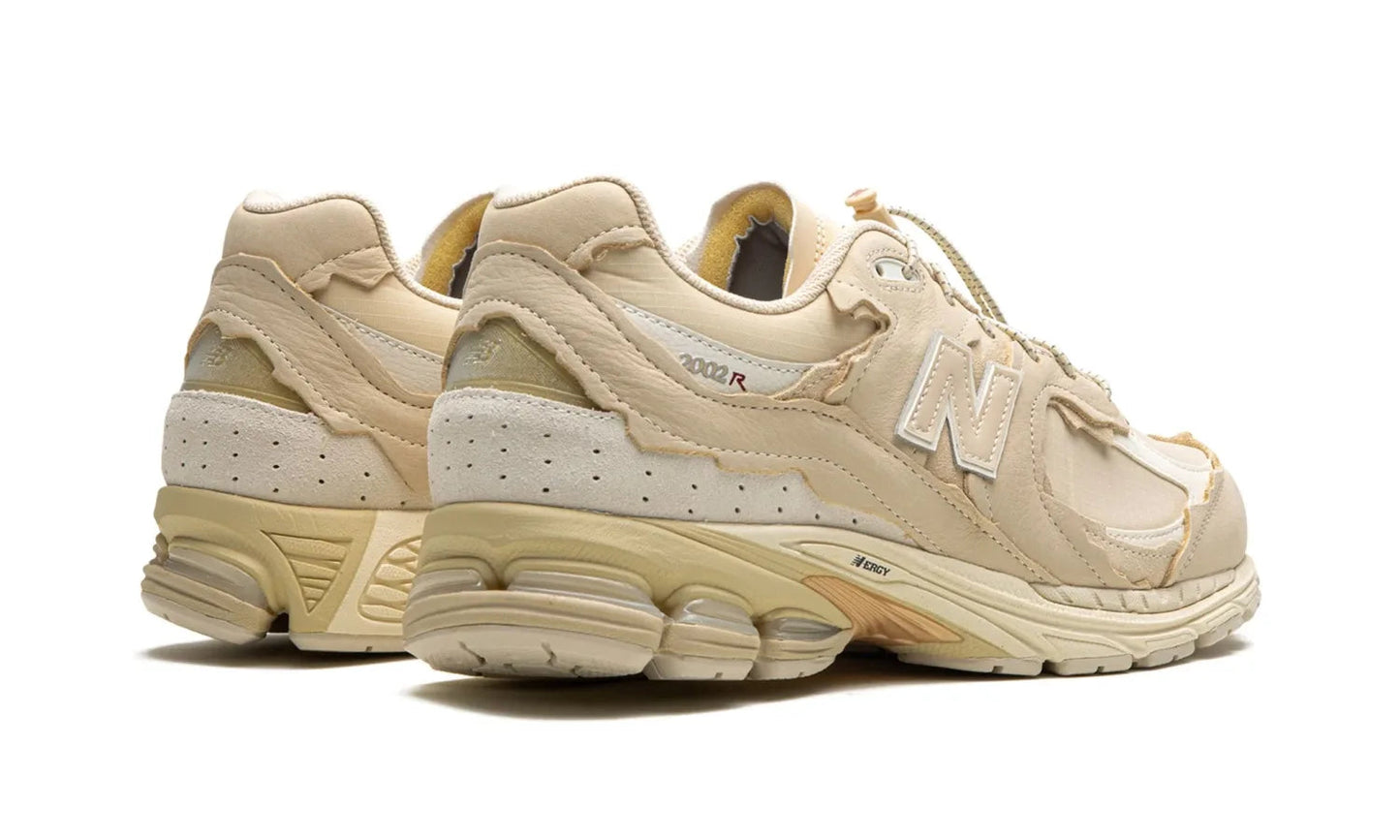 New Balance 2002R Protection Pack Sandstone