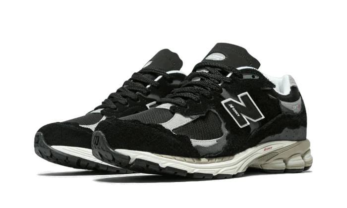 New Balance 2002R Protection Pack Black Grey