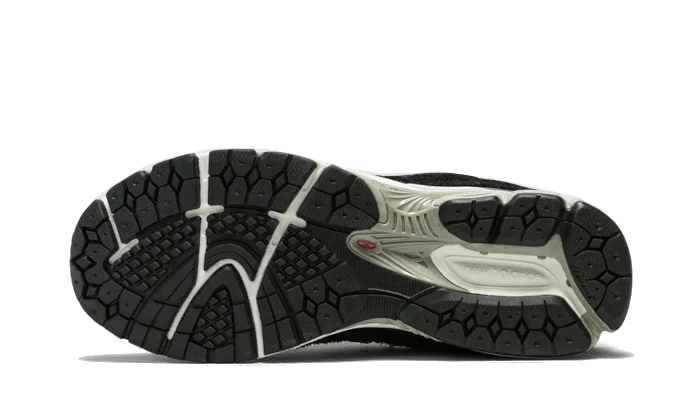 New Balance 2002R Protection Pack Black Grey