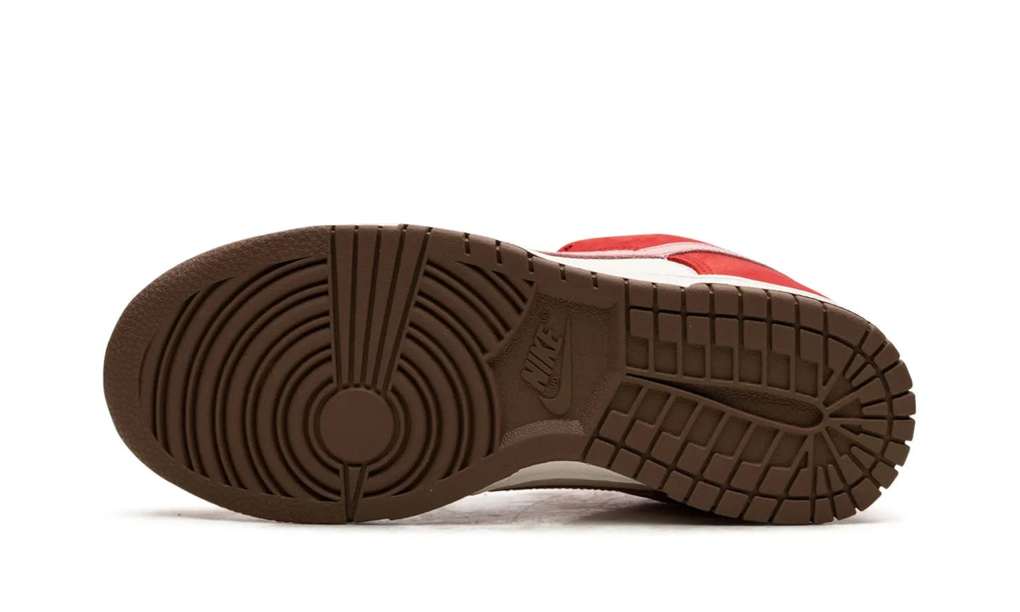 Nike Dunk Low Bacon (W)
