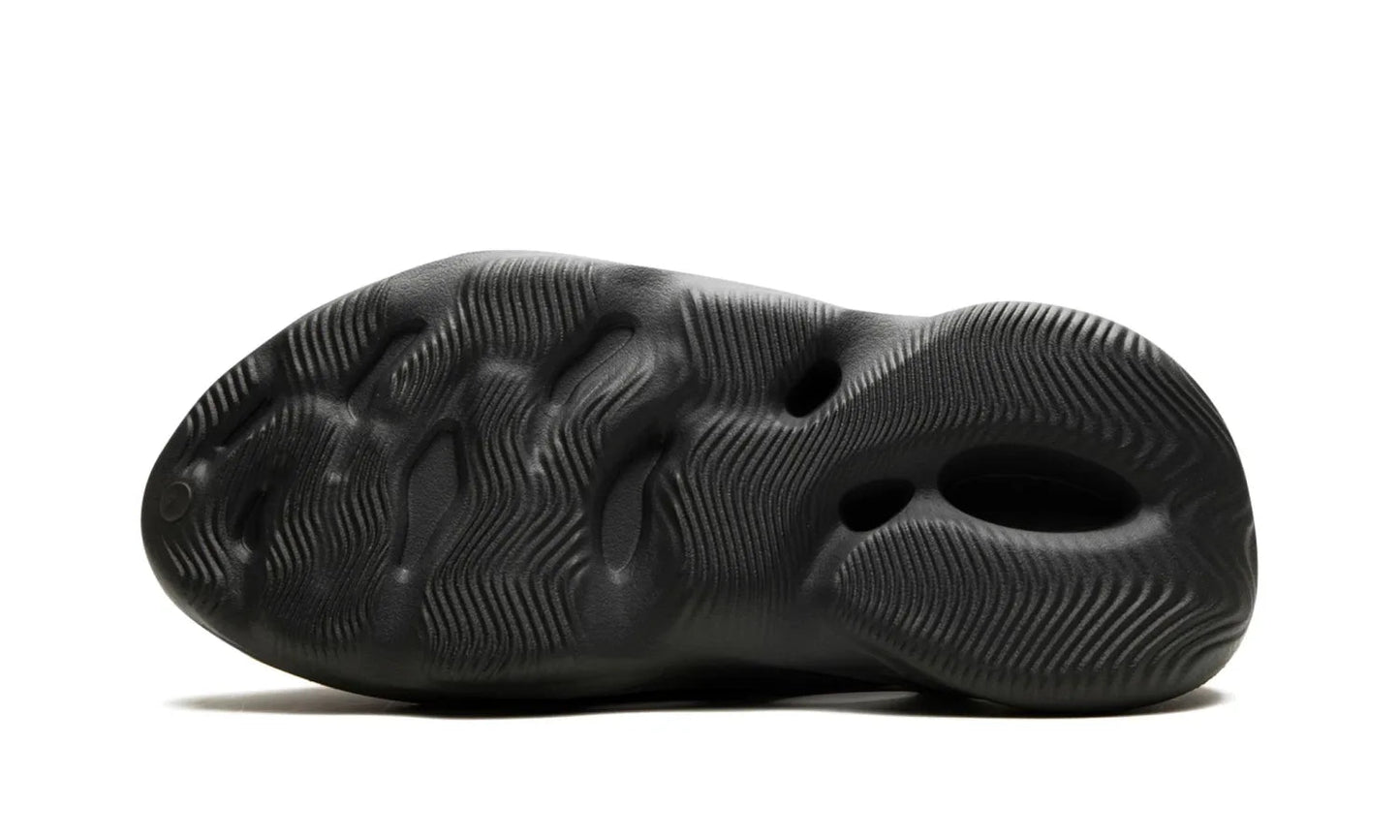 Adidas Yeezy Foam Runner Carbon