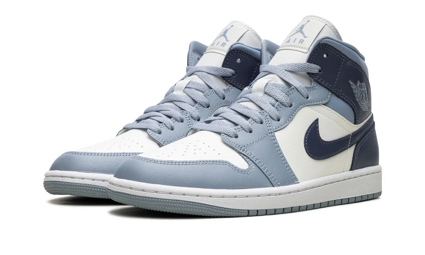 Air Jordan 1 Mid Diffused Blue (W)