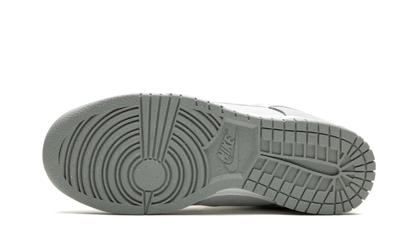 Nike Dunk Low LX Light Smoke Grey (W)