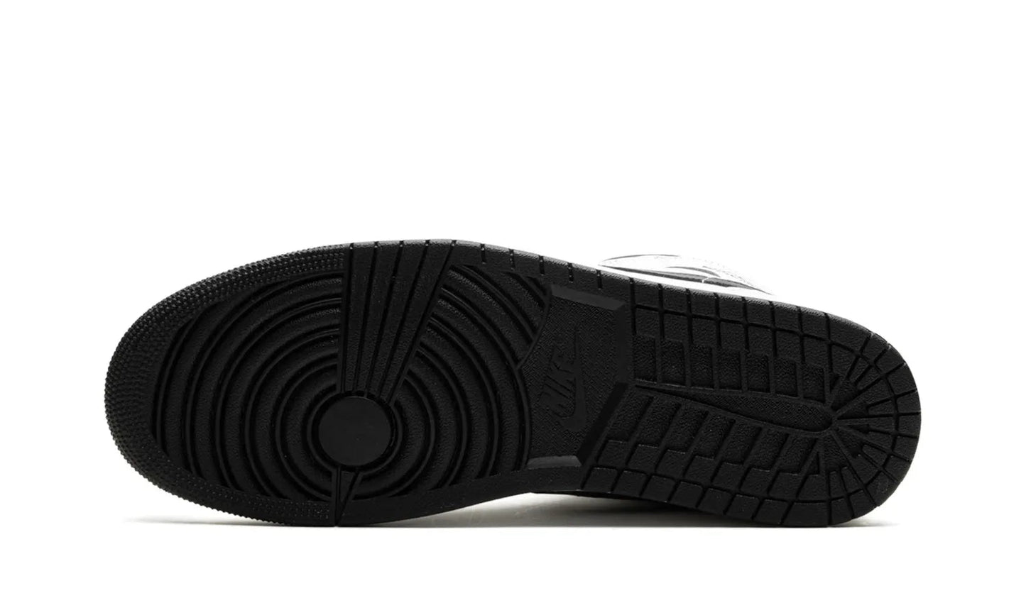 Air Jordan 1 Mid Reverse Panda