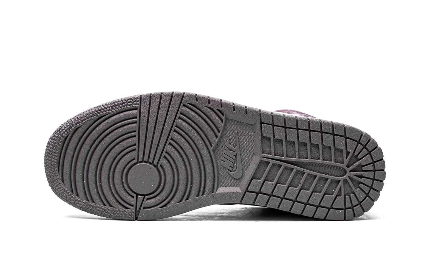 Air Jordan 1 Mid Purple Velvet (W)