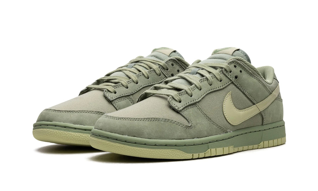 Nike Dunk Low Premium Oil Green Olive Aura