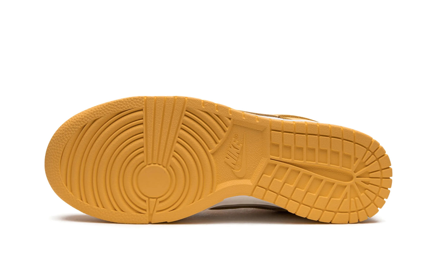 Nike Dunk Low Citron Pulse (W)