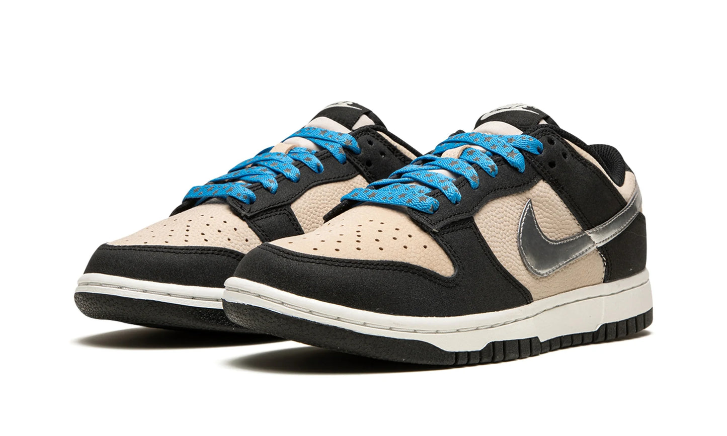 Nike Dunk Low Starry Laces (W)