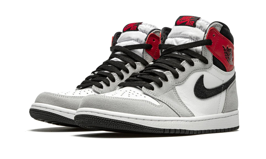 Air Jordan 1 High Light Smoke Grey