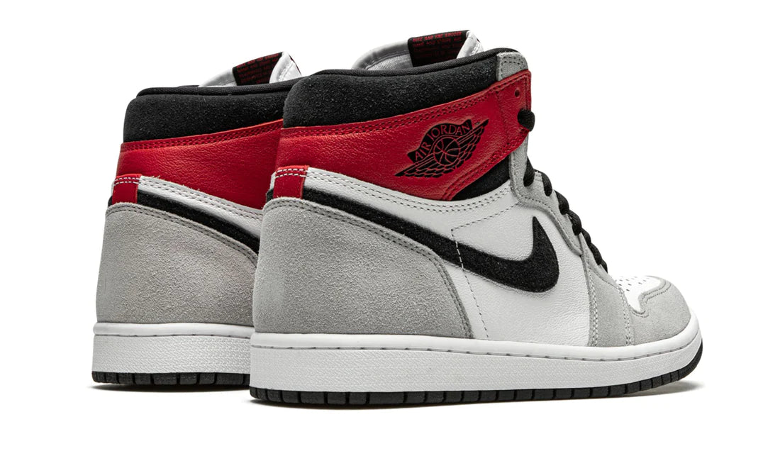 Air Jordan 1 High Light Smoke Grey