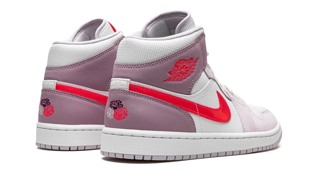 Air Jordan 1 Mid Valentine's Day (2022) (W)