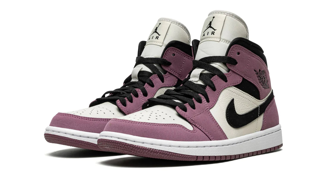 Air Jordan 1 Mid Berry Pink (W)