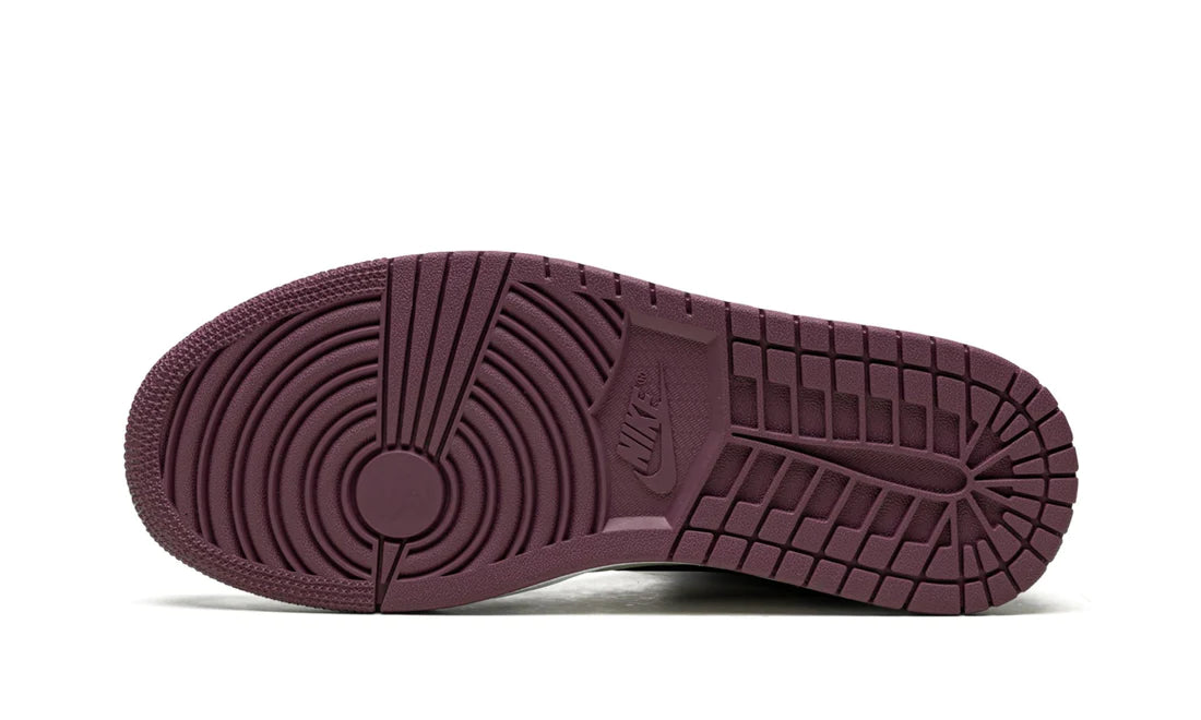 Air Jordan 1 Mid Berry Pink (W)