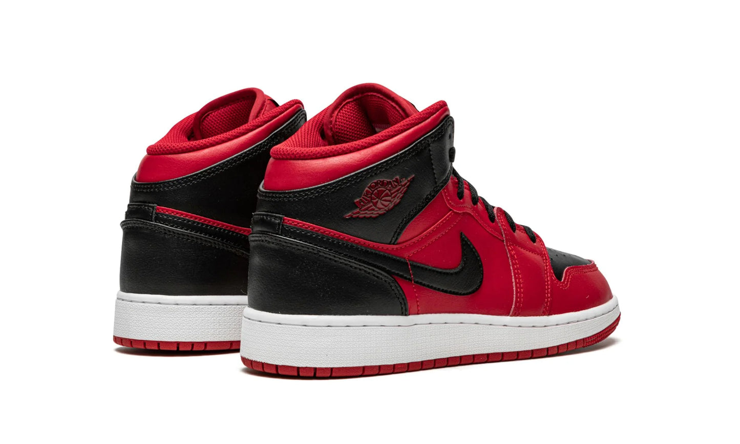 Air Jordan 1 Mid Reverse Bred (GS)
