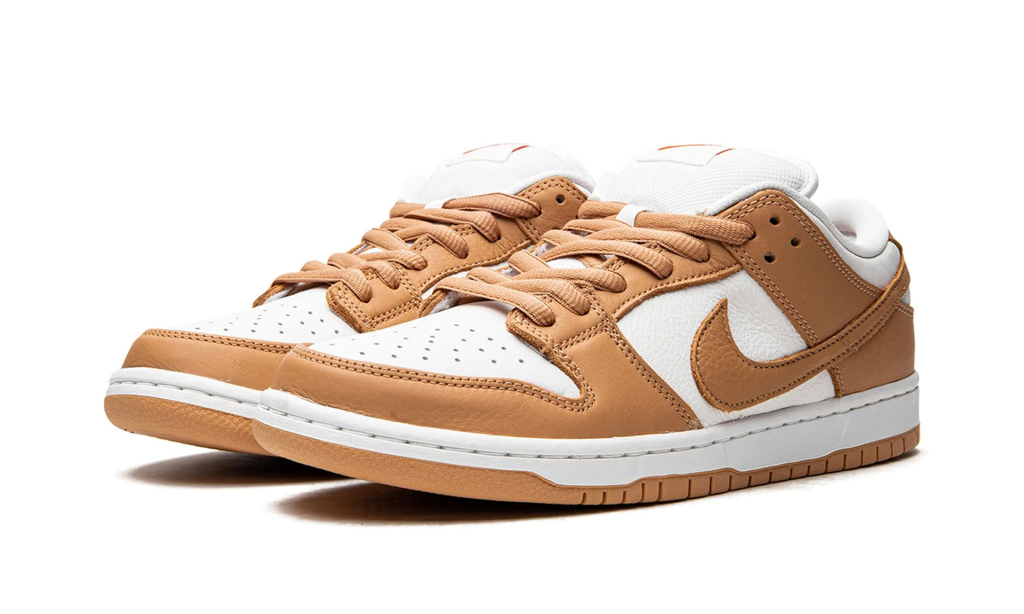 Nike SB Dunk Low Light Cognac
