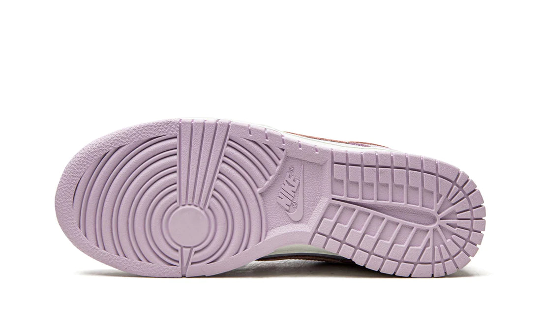 Nike Dunk Low Easter 2022 (W)