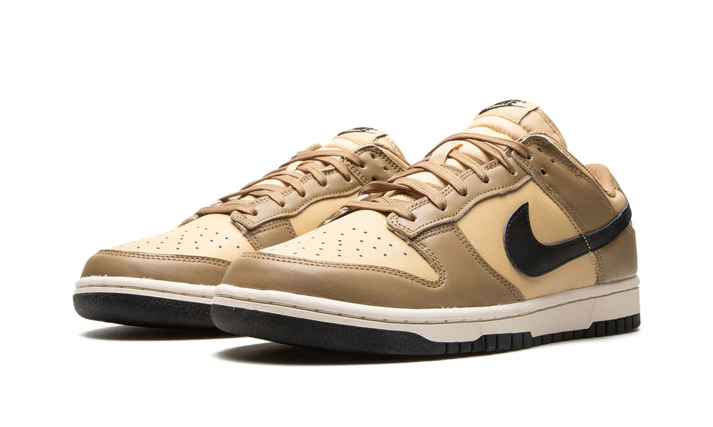 Nike Dunk Low Dark Driftwood (W)