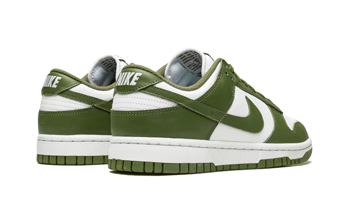 Nike Dunk Low Medium Olive (W)
