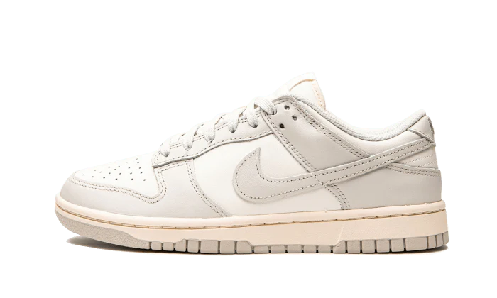 Nike Dunk Low Light Bone (W)