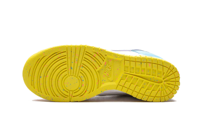 Nike Dunk Low Easter (W)