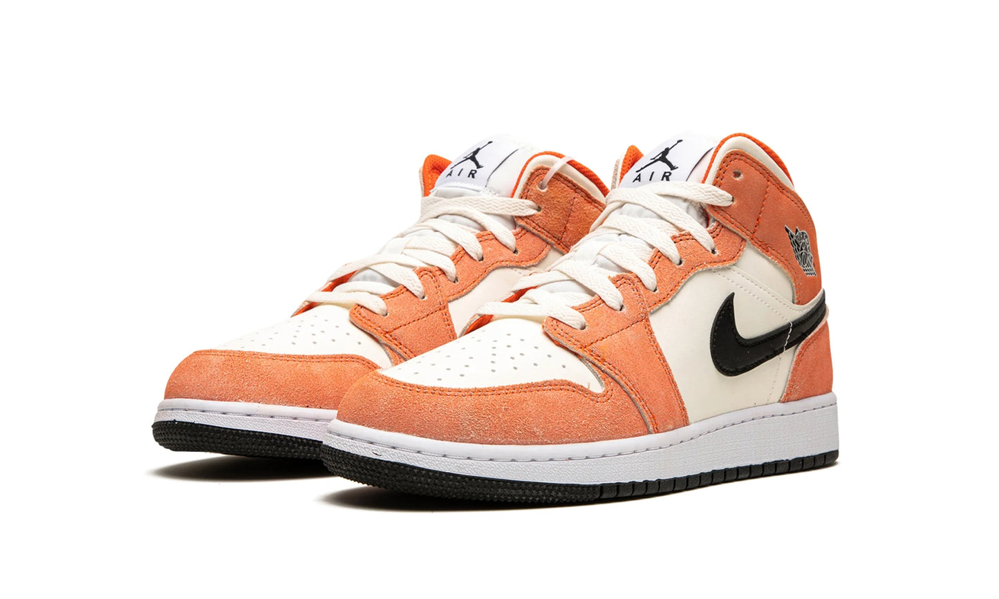 Air Jordan 1 Mid Orange Suede (GS)