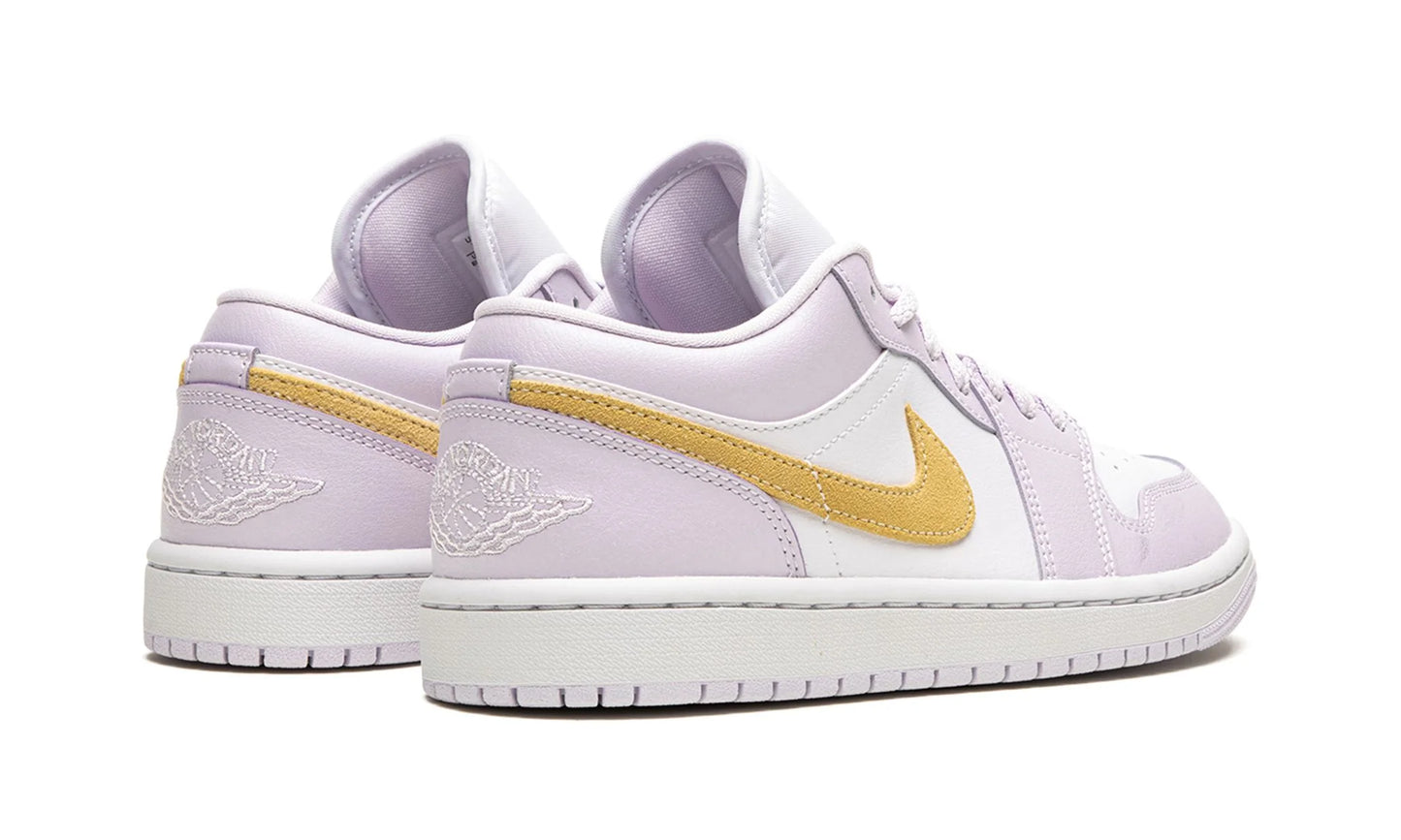 Air Jordan 1 Low Barely Grape (W)