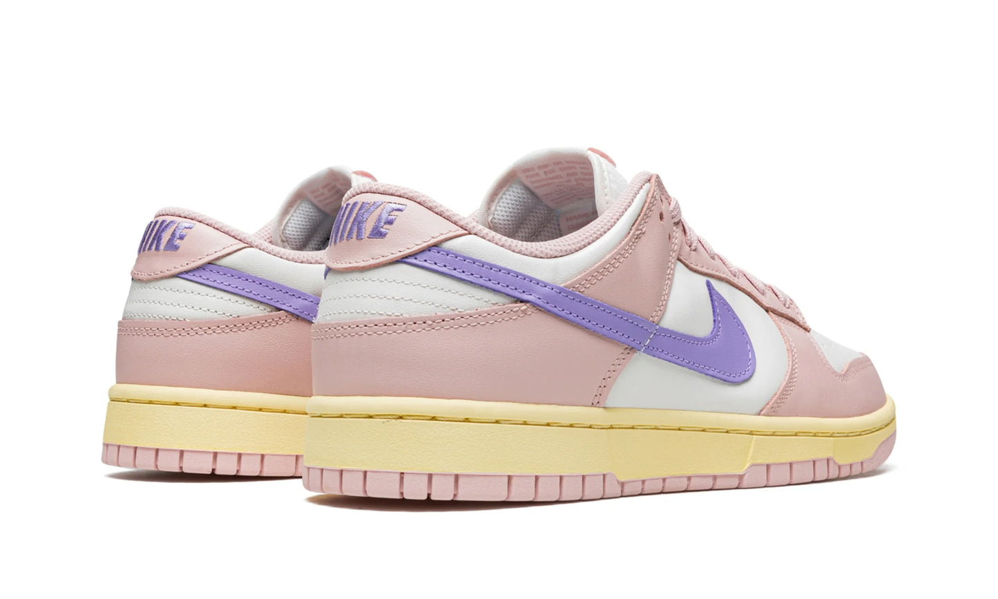 Nike Dunk Low Pink Oxford (W)