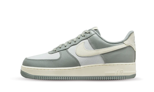 Nike Air Force 1 Low  LX Mica Green