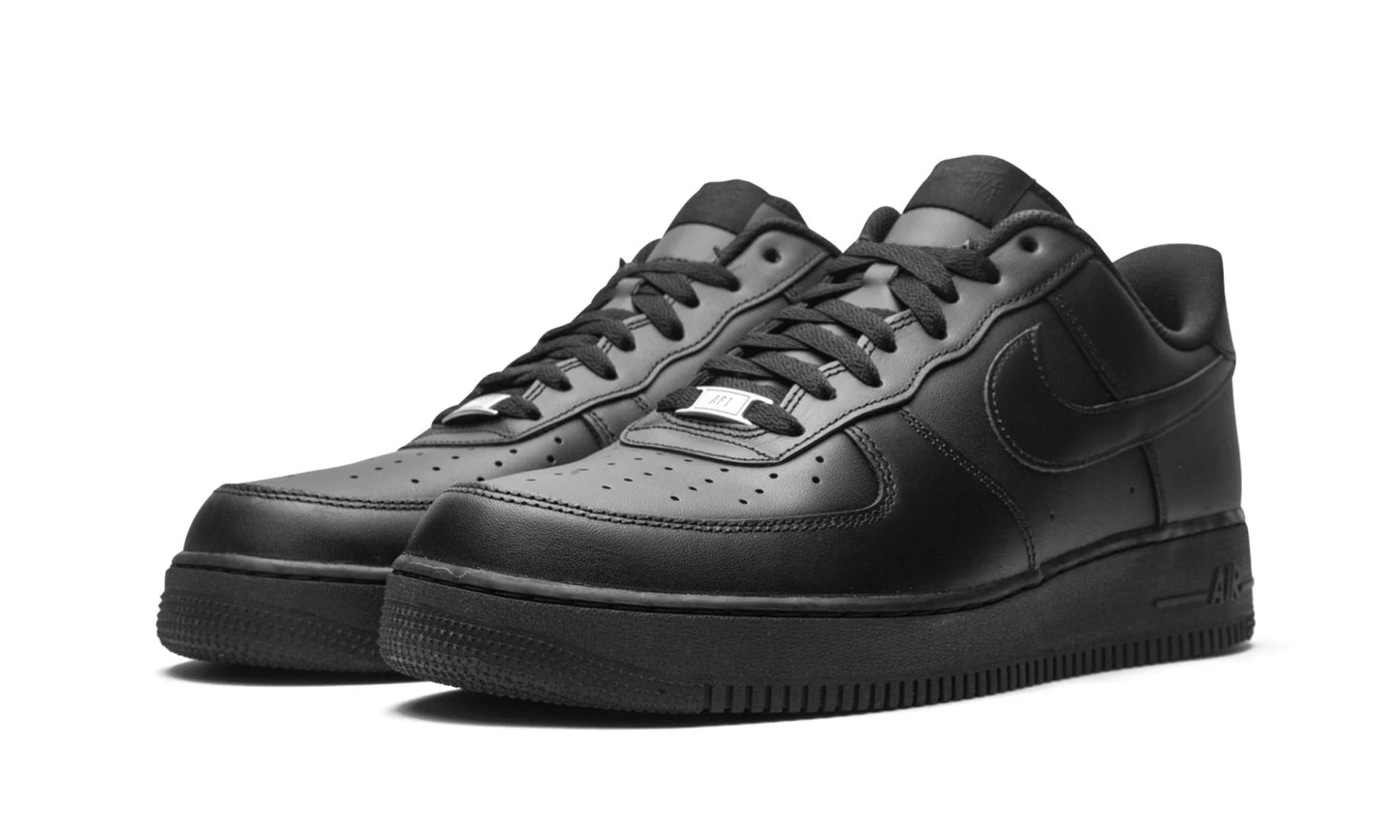 Nike Air Force 1 Low Triple Black