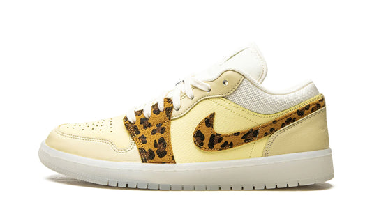 Air Jordan 1 Low SNKRS Day (W)