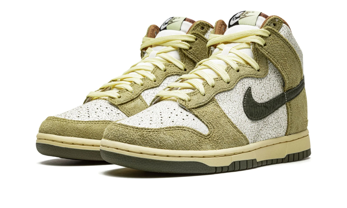 Nike Dunk High Re-Raw Halloween