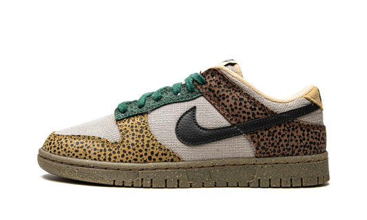 Nike Dunk Low Safari Golden Moss