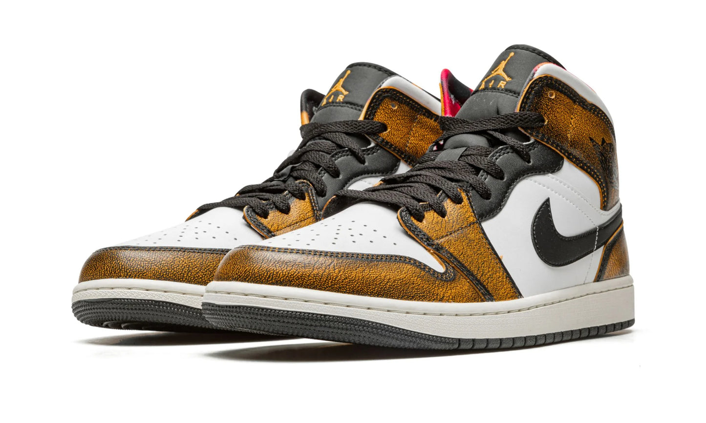 Air Jordan 1 Mid Wear-Away Orange