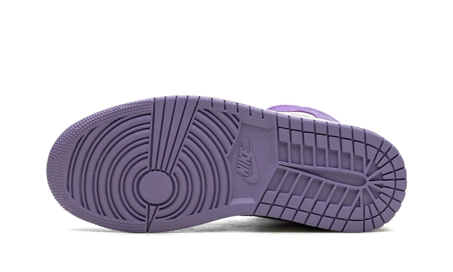 Air Jordan 1 Mid Action Grape (W)