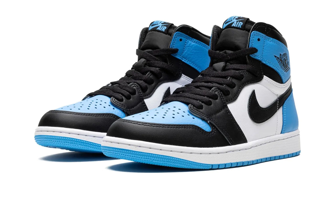Air Jordan 1 Retro High UNC Toe