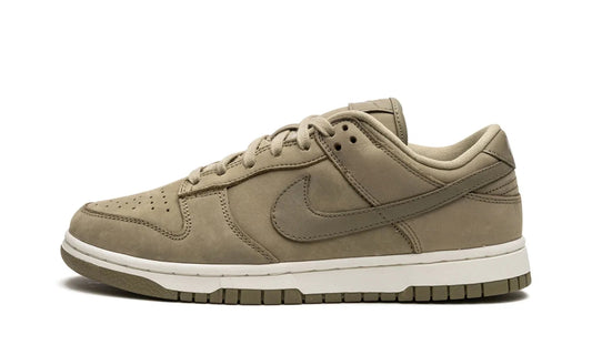 Nike Dunk Low Neutral Olive (W)