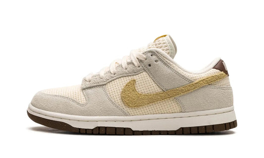 Nike Dunk Low Coconut Milk (W)