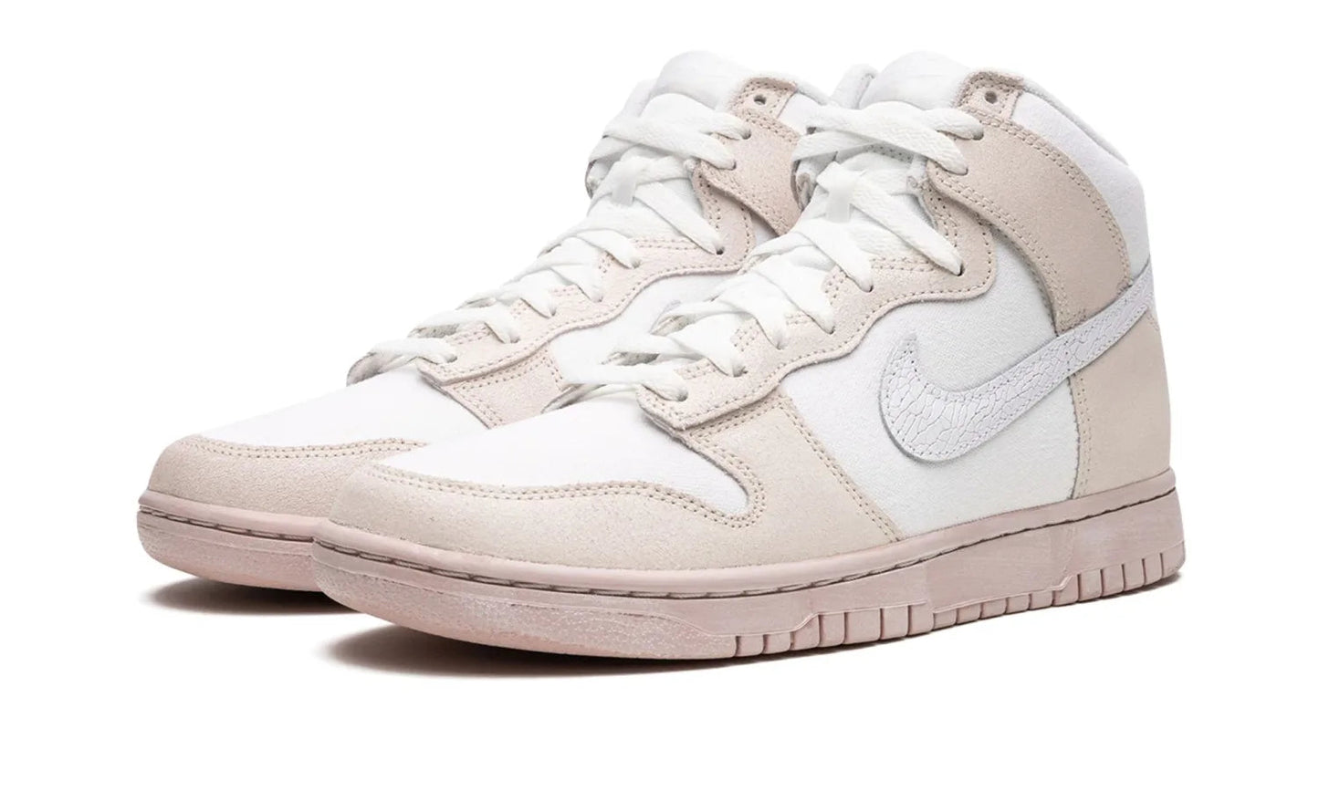 Nike Dunk High Cracked Leather Swoosh