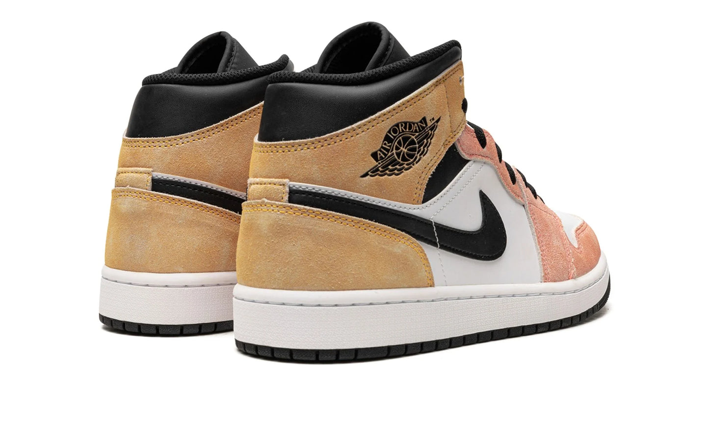 Air Jordan 1 Mid Flight Club