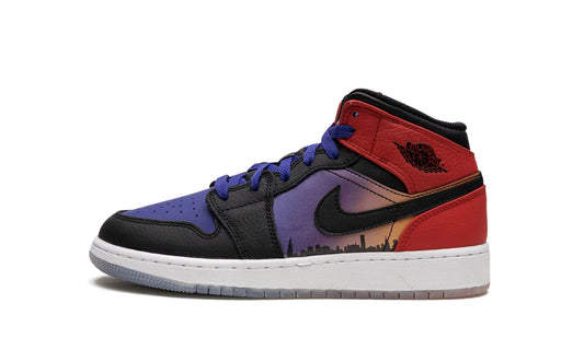 Air Jordan 1 Mid Skyline (GS)