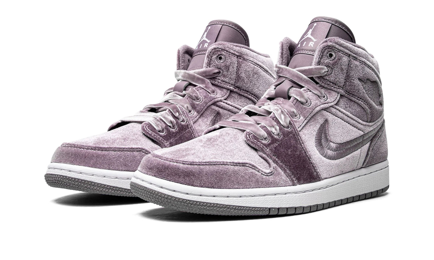 Air Jordan 1 Mid Purple Velvet (W)