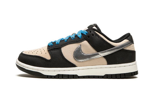 Nike Dunk Low Starry Laces (W)