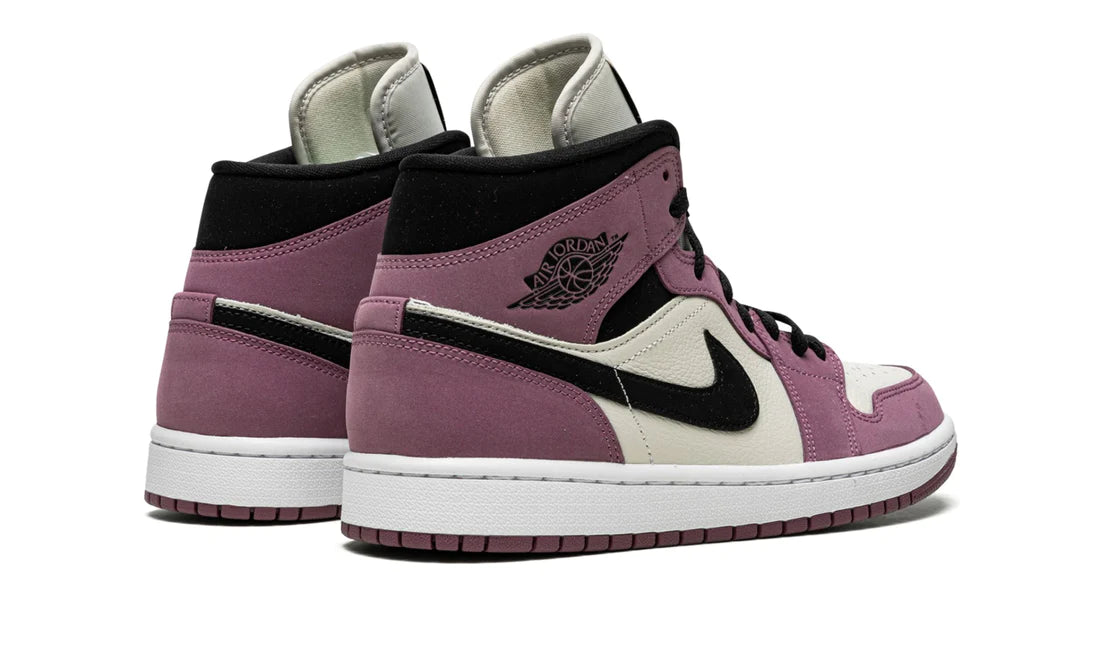 Air Jordan 1 Mid Berry Pink (W)